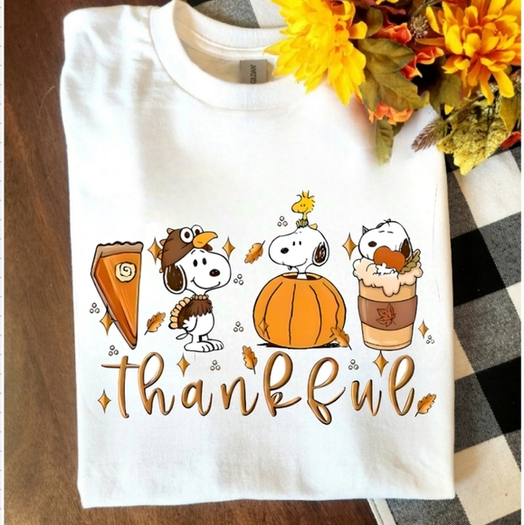 Fall shirt snoopy cute Dog popular trending short sleeve Tshirt - Picture 1 of 3
